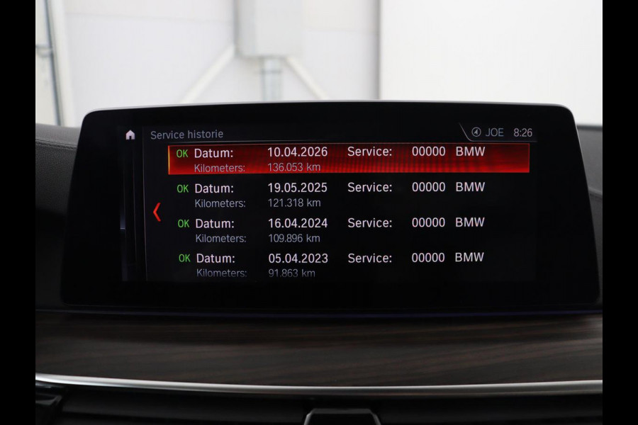 BMW 5 Serie 530e iPerformance High Executive | Leder | Elektrische stoelen | Stoelverwarming | Sfeerverlichting | Adaptive cruise | Carplay | Climate control | SOH 62,9 % | Camera | Park assist | PHEV