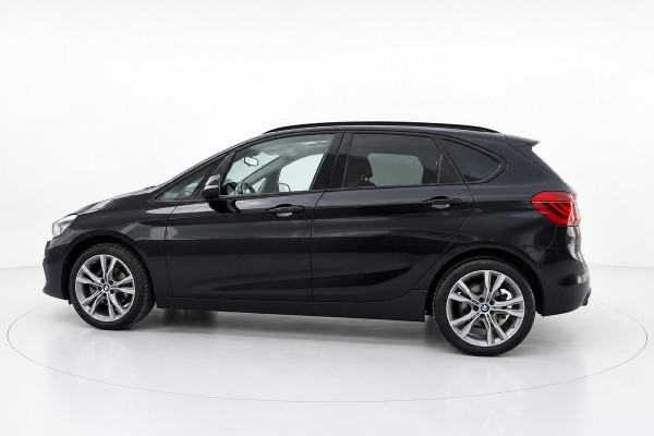 BMW 2 Serie Active Tourer 220i High Executive PANO SFEERVERL