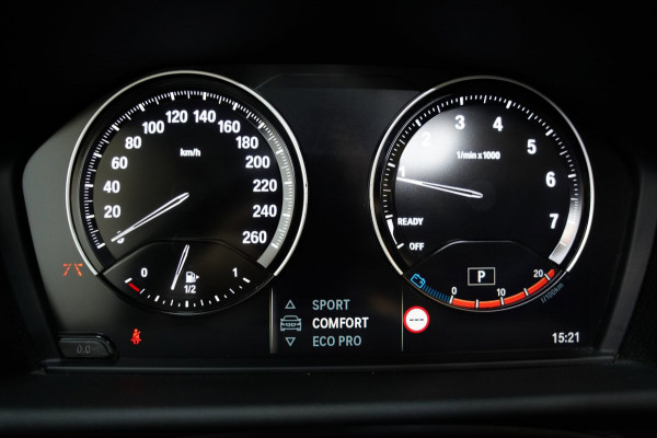 BMW 2 Serie Active Tourer 220i High Executive PANO SFEERVERL