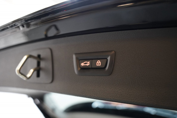 BMW 2 Serie Active Tourer 220i High Executive PANO SFEERVERL