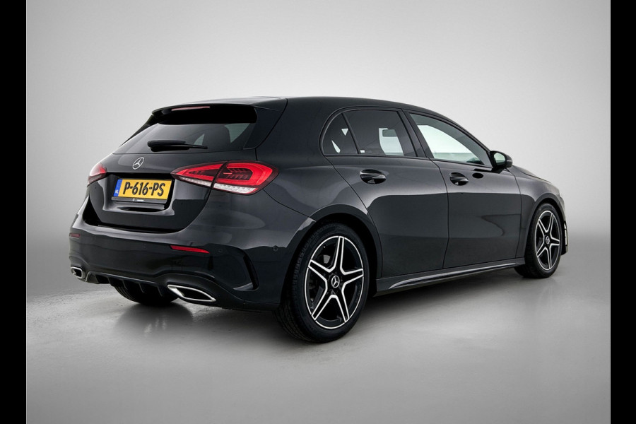 Mercedes-Benz A-Klasse 180 Business Solution AMG | AMG-Line In en Exterieur | Sfeerverlichting | Navigatie | Achteruitrijcamera | Inclusief 24 maanden MB Certified garantie voor Europa.
