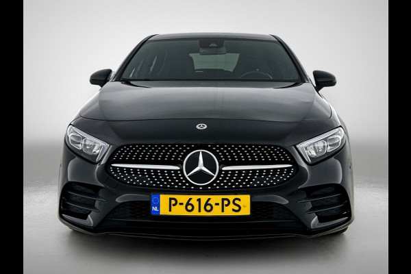 Mercedes-Benz A-Klasse 180 Business Solution AMG | AMG-Line In en Exterieur | Sfeerverlichting | Navigatie | Achteruitrijcamera | Inclusief 24 maanden MB Certified garantie voor Europa.