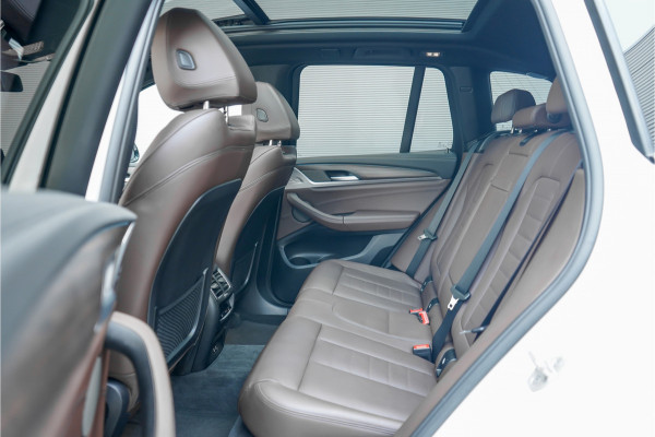 BMW iX3 Executive 80 kWh M-Sport Pano H&K Stuur & Stoelverw Trekhaak