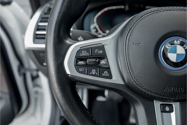 BMW iX3 Executive 80 kWh M-Sport Pano H&K Stuur & Stoelverw Trekhaak