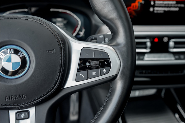 BMW iX3 Executive 80 kWh M-Sport Pano H&K Stuur & Stoelverw Trekhaak