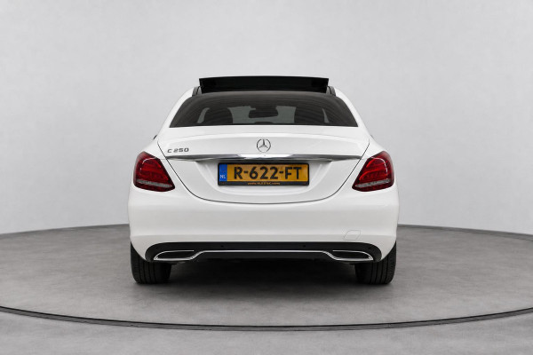 Mercedes-Benz C-Klasse 250 Premium Plus | Panoramadak | Navigatie | Stoelverwarming | Parkeersensoren