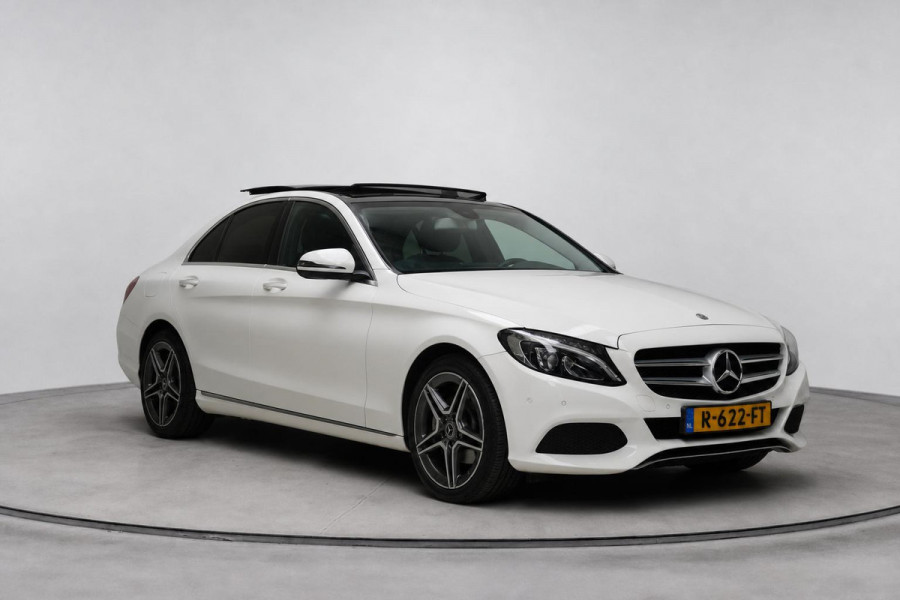Mercedes-Benz C-Klasse 250 Premium Plus | Panoramadak | Navigatie | Stoelverwarming | Parkeersensoren