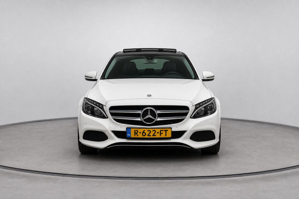 Mercedes-Benz C-Klasse 250 Premium Plus | Panoramadak | Navigatie | Stoelverwarming | Parkeersensoren