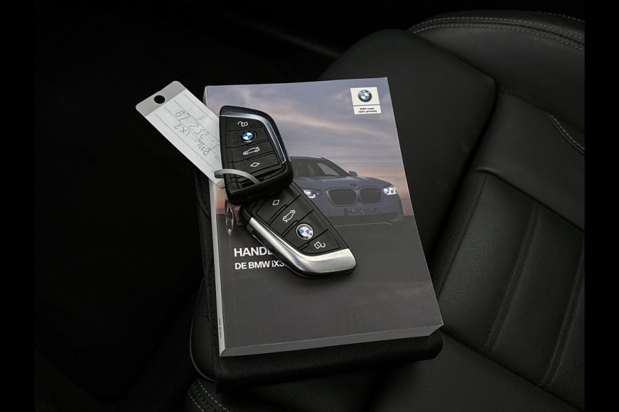 BMW iX3 BWJ 2021 | SOH96% High Executive 80 kWh | TREKHAAK | PANO DAK | LEER | HARMAN&KARDON | 20'' LMV | CLIMA | NAVI | LEER | CARPLAY |