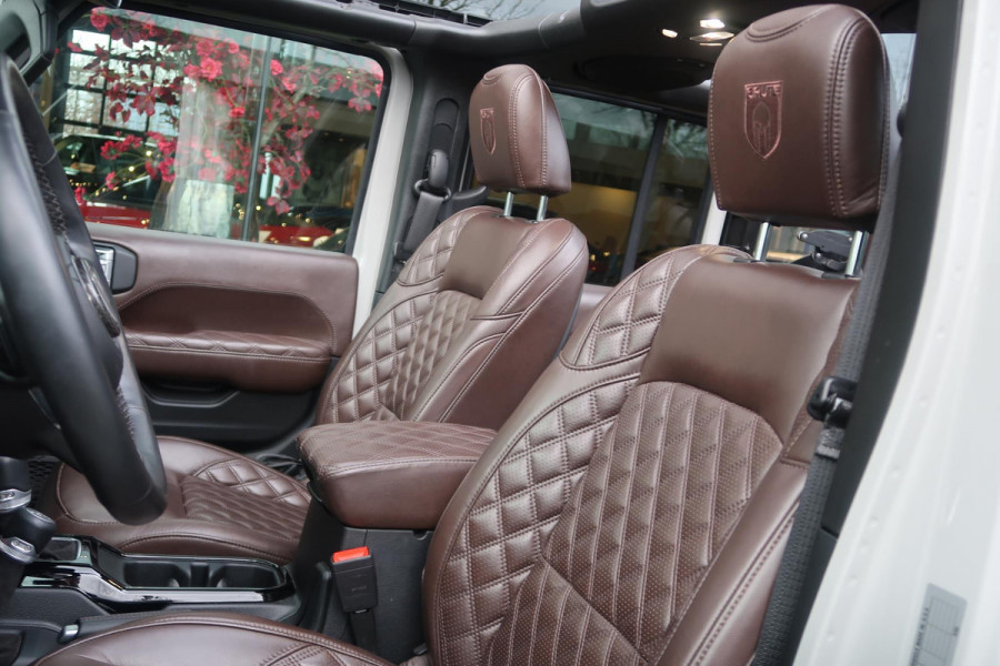 Jeep Wrangler BRUTE Richmond / Landaulette / Bruin Leder