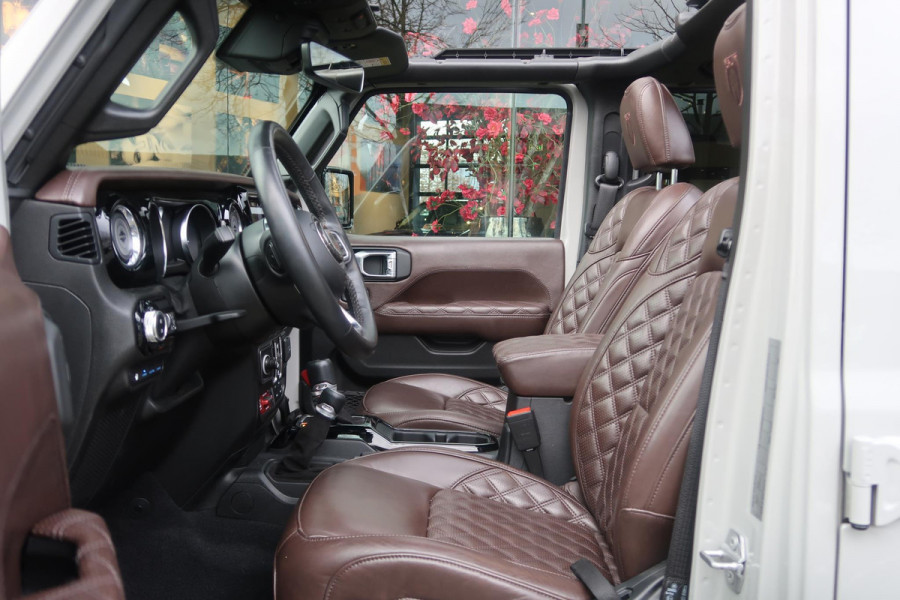 Jeep Wrangler BRUTE Richmond / Landaulette / Bruin Leder