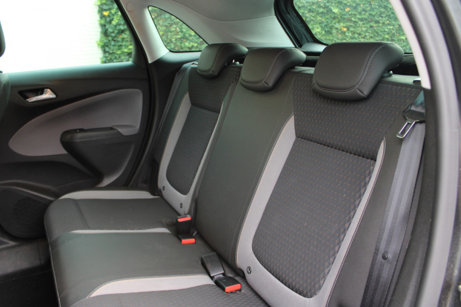 Opel Crossland X 1.2 Innovation | Winterpack | Trekhaak | Navigatie | Keyless | Parkeersensoren voor + achter