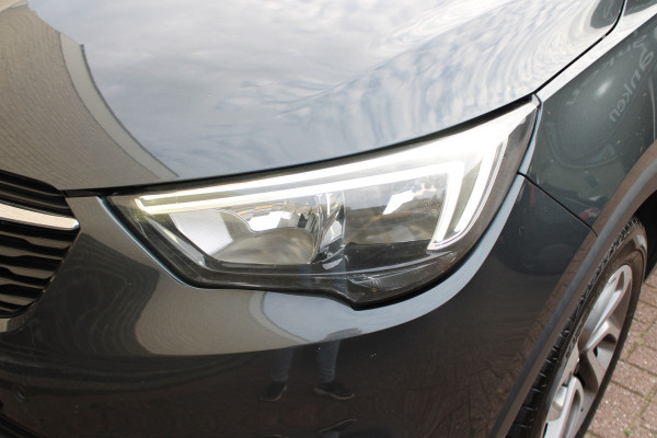 Opel Crossland X 1.2 Innovation | Winterpack | Trekhaak | Navigatie | Keyless | Parkeersensoren voor + achter
