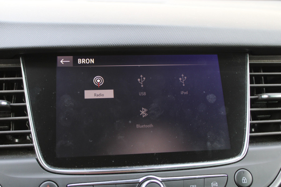 Opel Crossland X 1.2 Innovation | Winterpack | Trekhaak | Navigatie | Keyless | Parkeersensoren voor + achter
