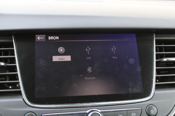 Opel Crossland X 1.2 Innovation | Winterpack | Trekhaak | Navigatie | Keyless | Parkeersensoren voor + achter