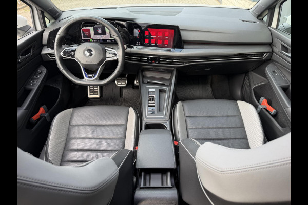 Volkswagen Golf 1.4 eHybrid GTE 18"/SOH 91%/Leder + memory/Panoramadak/IQ Light/Dynamic chassis/Stuur + stoelverwarming + ventilatie/Head-up/Standkachel/Camera/PDC v+a