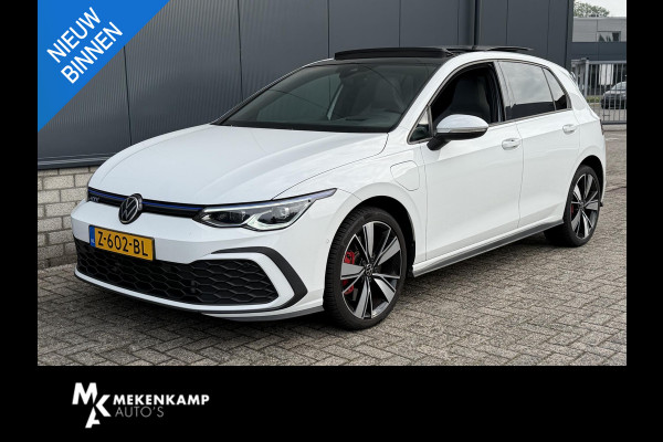 Volkswagen Golf 1.4 eHybrid GTE 18"/SOH 91%/Leder + memory/Panoramadak/IQ Light/Dynamic chassis/Stuur + stoelverwarming + ventilatie/Head-up/Standkachel/Camera/PDC v+a