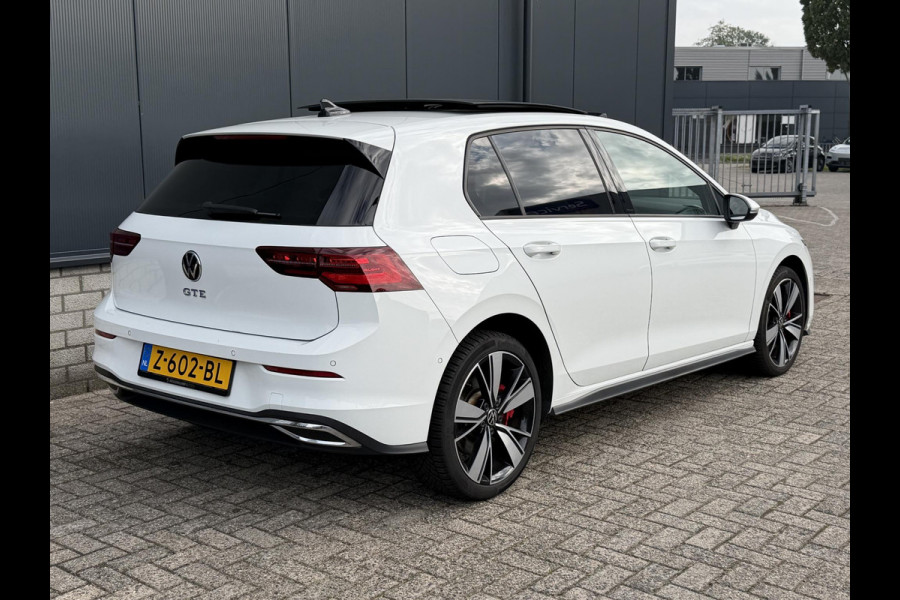 Volkswagen Golf 1.4 eHybrid GTE 18"/SOH 91%/Leder + memory/Panoramadak/IQ Light/Dynamic chassis/Stuur + stoelverwarming + ventilatie/Head-up/Standkachel/Camera/PDC v+a