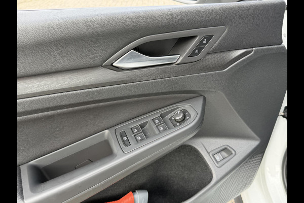 Volkswagen Golf 1.4 eHybrid GTE 18"/SOH 91%/Leder + memory/Panoramadak/IQ Light/Dynamic chassis/Stuur + stoelverwarming + ventilatie/Head-up/Standkachel/Camera/PDC v+a