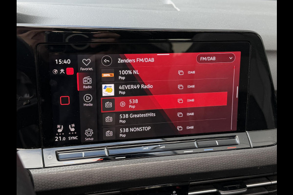 Volkswagen Golf 1.4 eHybrid GTE 18"/SOH 91%/Leder + memory/Panoramadak/IQ Light/Dynamic chassis/Stuur + stoelverwarming + ventilatie/Head-up/Standkachel/Camera/PDC v+a