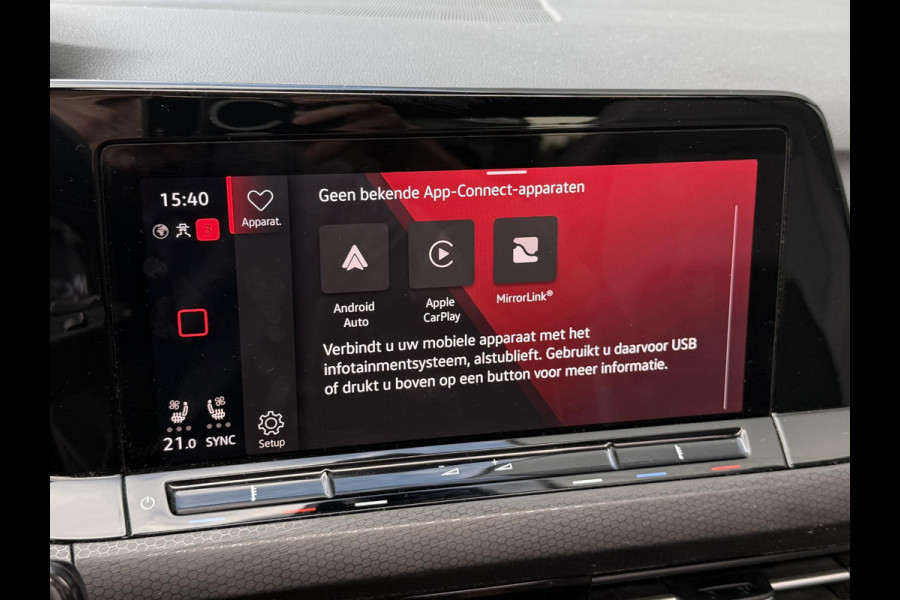 Volkswagen Golf 1.4 eHybrid GTE 18"/SOH 91%/Leder + memory/Panoramadak/IQ Light/Dynamic chassis/Stuur + stoelverwarming + ventilatie/Head-up/Standkachel/Camera/PDC v+a