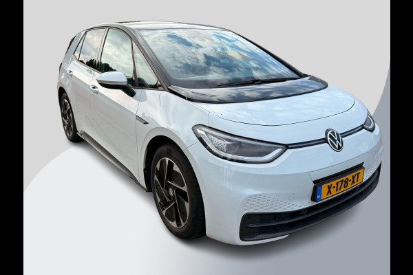 Volkswagen ID.3 Pure 45 kWh 150pk Adaptieve Cruise | Warmtepomp | 18 inch lichtmetaal | Stoelverwarming | Achteruitrijcamera | BLIS