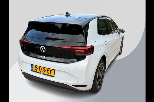 Volkswagen ID.3 Pure 45 kWh 150pk Adaptieve Cruise | Warmtepomp | 18 inch lichtmetaal | Stoelverwarming | Achteruitrijcamera | BLIS