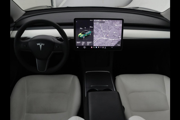Tesla Model 3 Standard RWD Plus 60 kWh | SOH 91,8 % | Panoramadak | Lederen bekleding | Stoelverwarming | Stuurwielverwarming