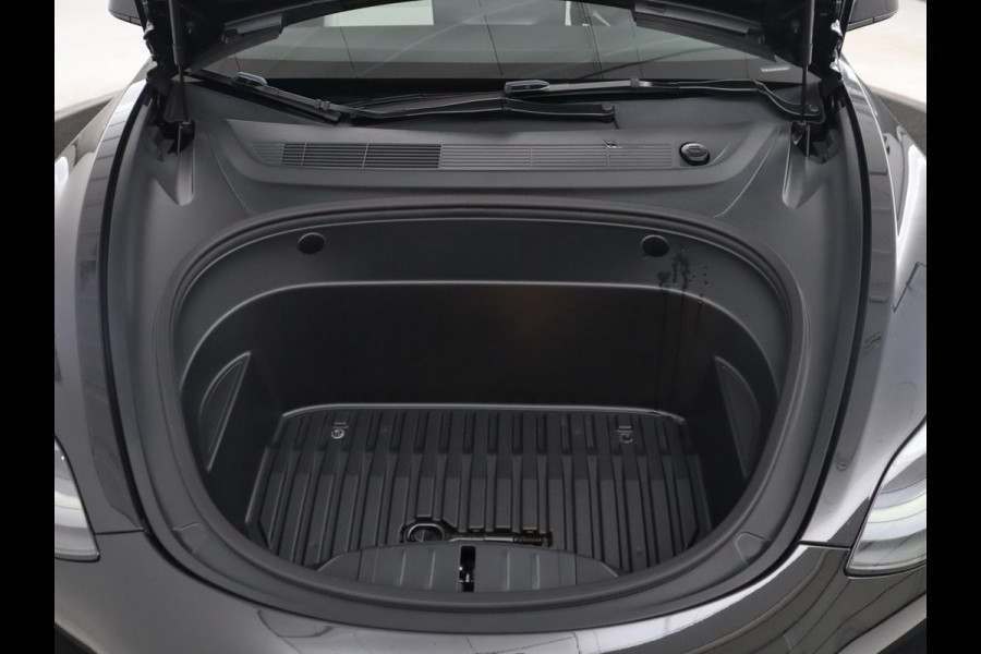 Tesla Model 3 Standard RWD Plus 60 kWh | SOH 91,8 % | Panoramadak | Lederen bekleding | Stoelverwarming | Stuurwielverwarming