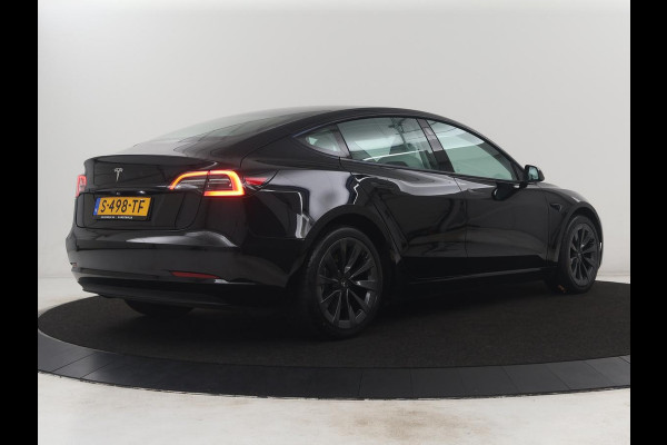 Tesla Model 3 Standard RWD Plus 60 kWh | SOH 91,8 % | Panoramadak | Lederen bekleding | Stoelverwarming | Stuurwielverwarming