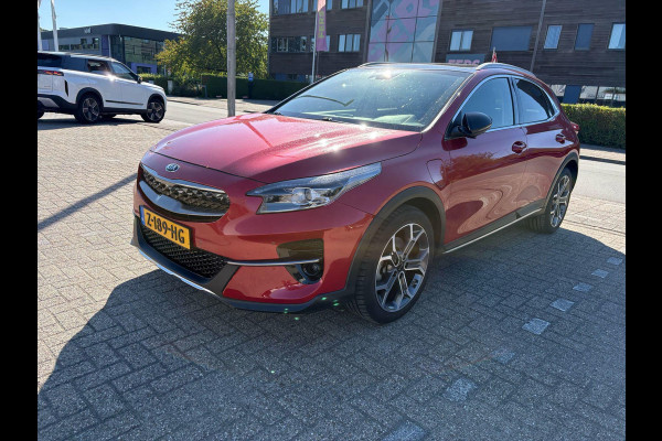 Kia Xceed 1.6 GDi PHEV ExecutiveLine | Panodak | Stoelverwarming & Ventilatie | BLIS |