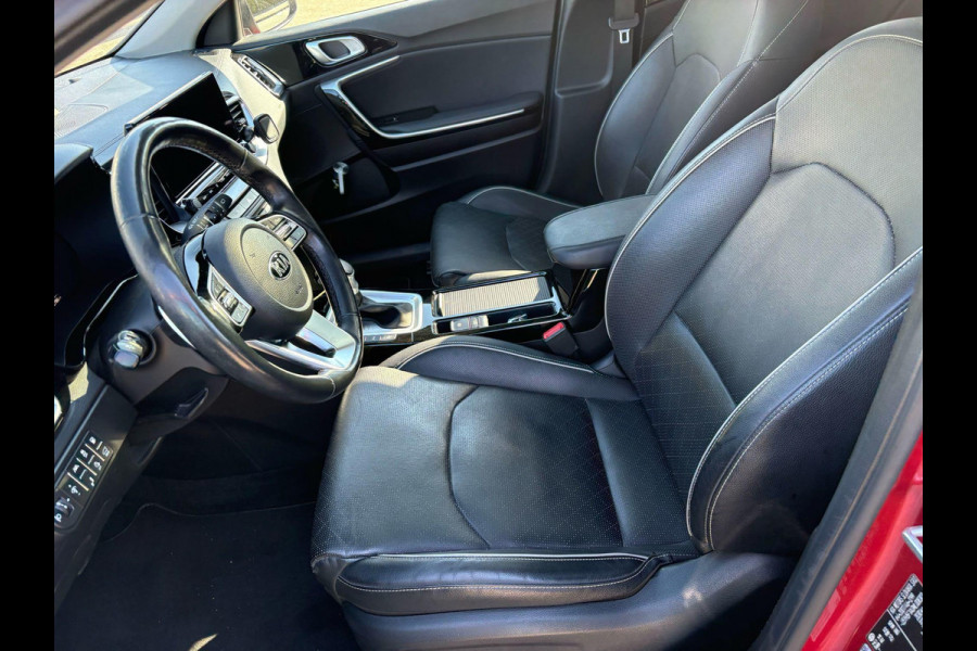Kia Xceed 1.6 GDi PHEV ExecutiveLine | Panodak | Stoelverwarming & Ventilatie | BLIS |