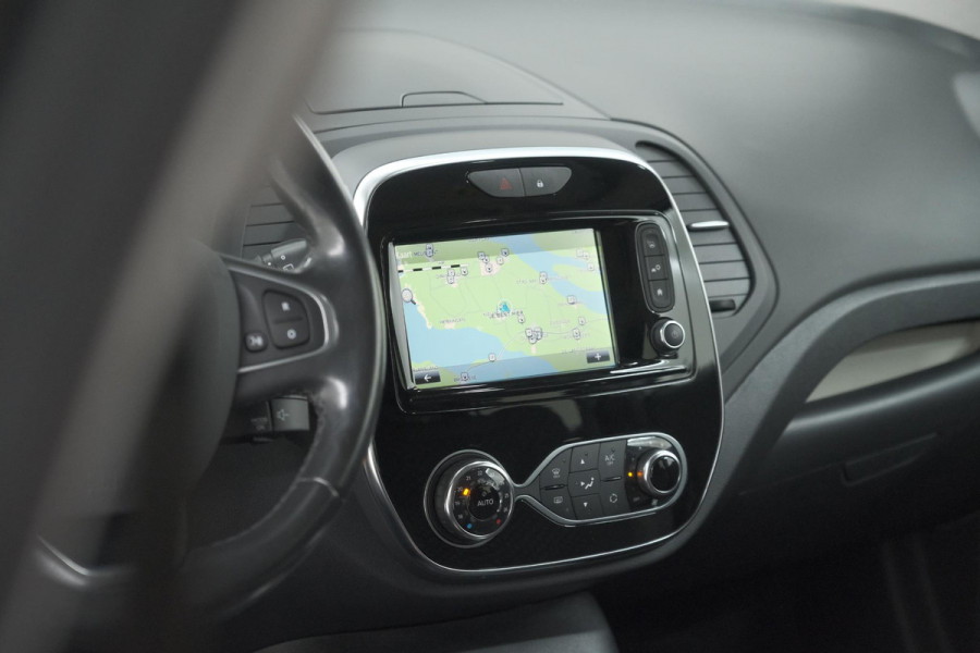 Renault Captur TCe 150 EDC Intens | Panoramadak | Camera | Allseason Banden