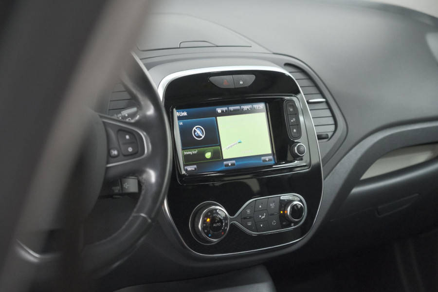 Renault Captur TCe 150 EDC Intens | Panoramadak | Camera | Allseason Banden