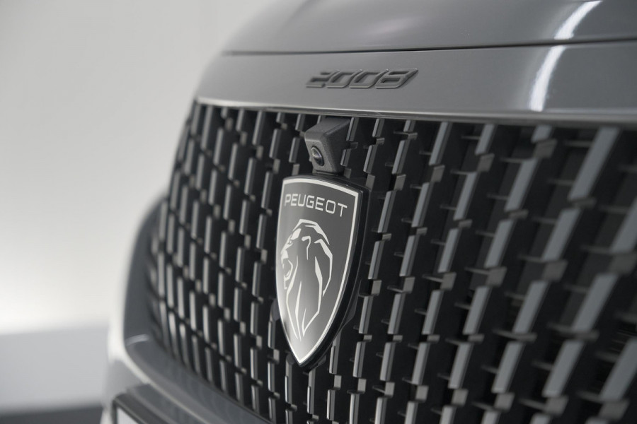 Peugeot 2008 PureTech 130 EAT8 GT | 360 Camera | Stoelmassage | Adaptieve Cruise Control | Dodehoekdetectie