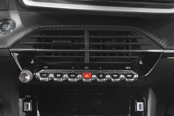 Peugeot 2008 PureTech 130 EAT8 GT | 360 Camera | Stoelmassage | Adaptieve Cruise Control | Dodehoekdetectie