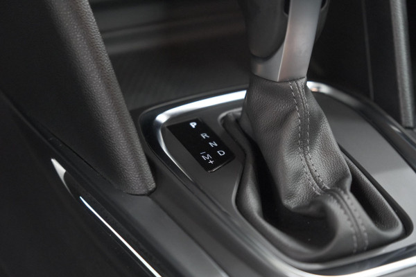Renault Mégane Estate TCe 140 EDC Techno | Dodehoekdetectie | Camera | 9.3 Inch Grootscherm | Climate Control