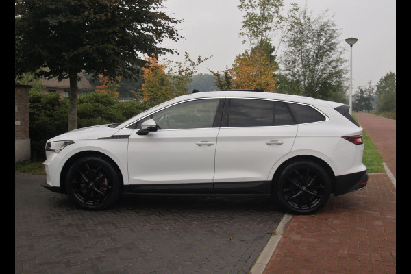 Škoda ENYAQ iV 80 | Panoramadak | Trekhaak | Camera | Sfeerverlichting | Apple Carplay | NL-Auto |
