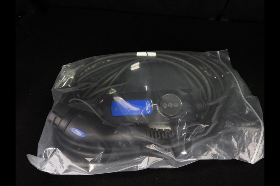 Ford Kuga 2.5 PHEV Plug-In ST-Line X TREKH./NAVI/LED/B&O/HEAD-UP/18"LMV!