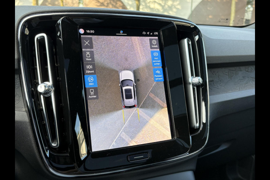 Volvo XC40 Recharge Ultimate 70 kWh SOH 95% | 360 CAMERA | STOEL STUURVERWARMING | MEM. SEAT | ELEK. STOEL | PANO | RIJKLAARPRIJS INCL. 12 MND BOVAG GARANTIE! | KEYLESS + DODEHOEK |