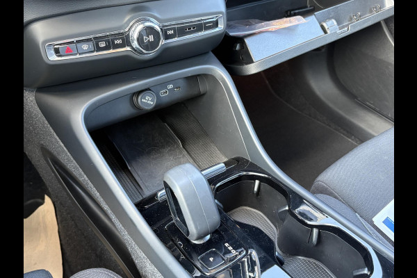 Volvo XC40 Recharge Ultimate 70 kWh SOH 95% | 360 CAMERA | STOEL STUURVERWARMING | MEM. SEAT | ELEK. STOEL | PANO | RIJKLAARPRIJS INCL. 12 MND BOVAG GARANTIE! | KEYLESS + DODEHOEK |