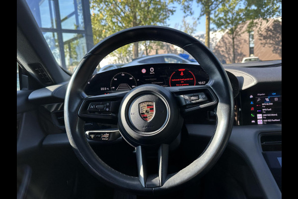 Porsche Taycan 79 kWh SOH 92% | MEM. SEAT | BOSE BOXEN | PANO | STOEL + STUURVERWARMING | ELEK. STOELEN | 21'' WIELEN | FABRIEKS GARANTIE TM 09-2027 | GEEN EXTRA KOSTEN!! RIJKLAAR GELEVERD |