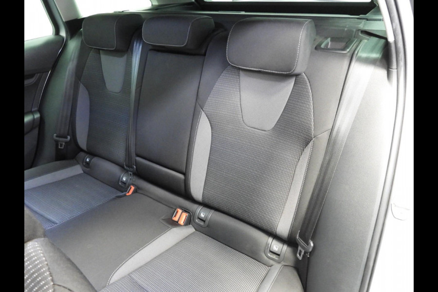 Škoda Octavia Combi 1.0 TSI Business Edition NAVI/TREKH./CLIMA/LED/16"LMV!