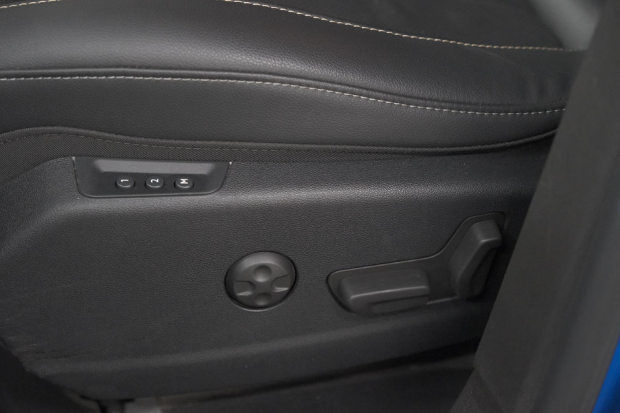 Opel Grandland 1.6 Turbo Plug-In Hybrid Level 4 | BOMVOL! | Trekhaak | Elektrische Kofferklep | Adaptieve Cruise Control | Leerpakket