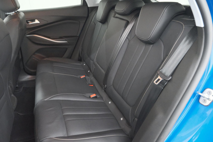 Opel Grandland 1.6 Turbo Plug-In Hybrid Level 4 | BOMVOL! | Trekhaak | Elektrische Kofferklep | Adaptieve Cruise Control | Leerpakket
