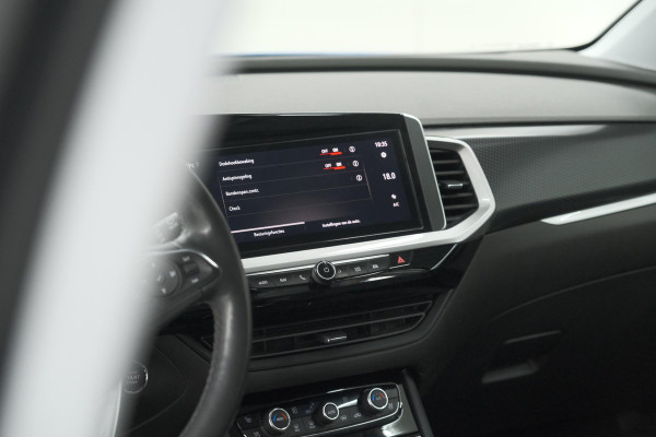 Opel Grandland 1.6 Turbo Plug-In Hybrid Level 4 | BOMVOL! | Trekhaak | Elektrische Kofferklep | Adaptieve Cruise Control | Leerpakket