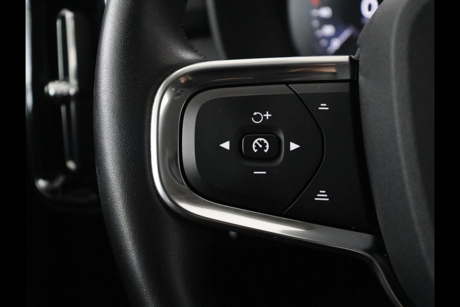 Volvo XC40 1.5 T5 Recharge Business Pro | SOH 84,5 | 360 Camera | Stoelverwarming | LED | Apple Carplay |