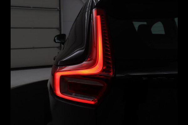 Volvo XC40 1.5 T5 Recharge Business Pro | SOH 84,5 | 360 Camera | Stoelverwarming | LED | Apple Carplay |
