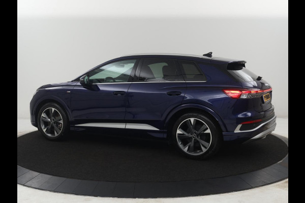 Audi Q4 e-tron 40 S edition 77 kWh | SOH 96% | Camera | Stoelverwarming | Keyless Entry | Apple Carplay | LED | S-Line |