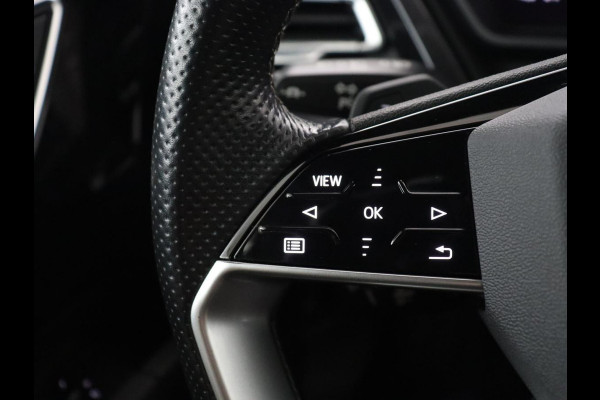 Audi Q4 e-tron 40 S edition 77 kWh | SOH 96% | Camera | Stoelverwarming | Keyless Entry | Apple Carplay | LED | S-Line |